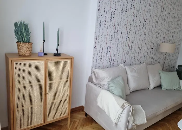 Na Zeromskiego Apartment *